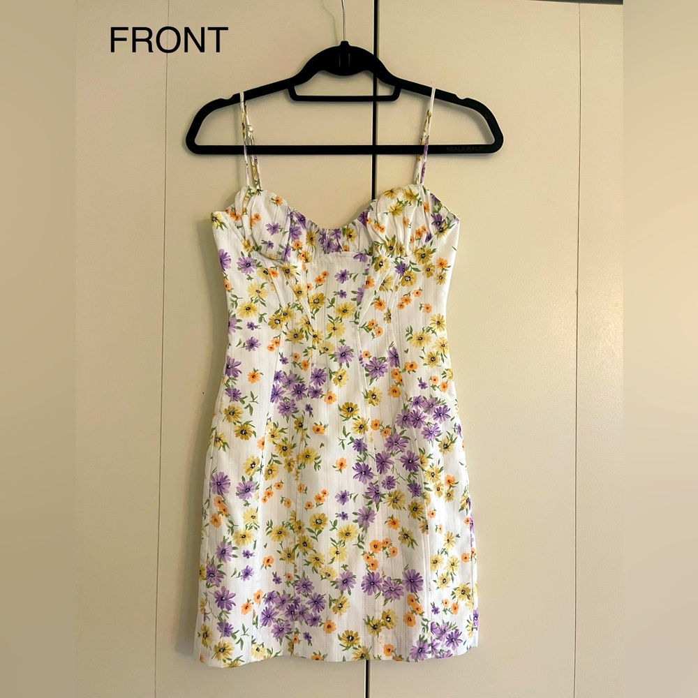 Zara dress Size XS Color is white foreground with multi color flowers